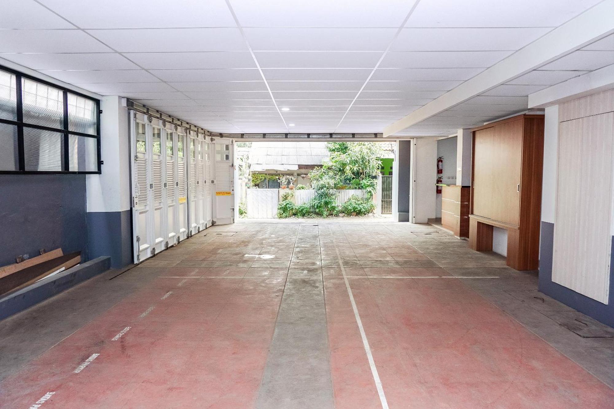 ג'קרטה Sarkawi Residence מראה חיצוני תמונה