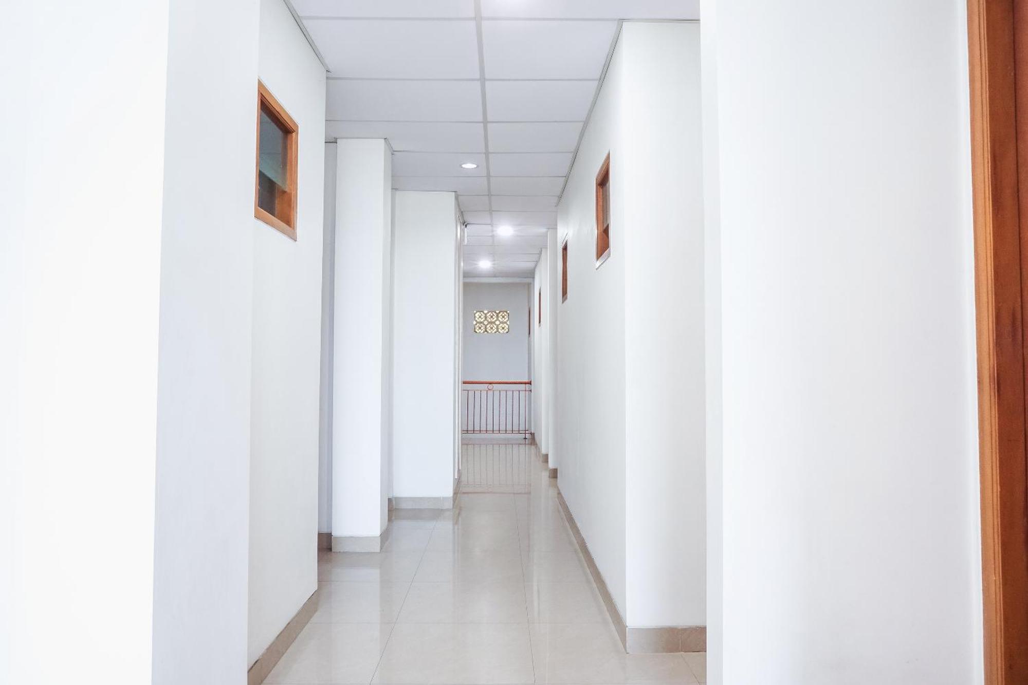 ג'קרטה Sarkawi Residence מראה חיצוני תמונה